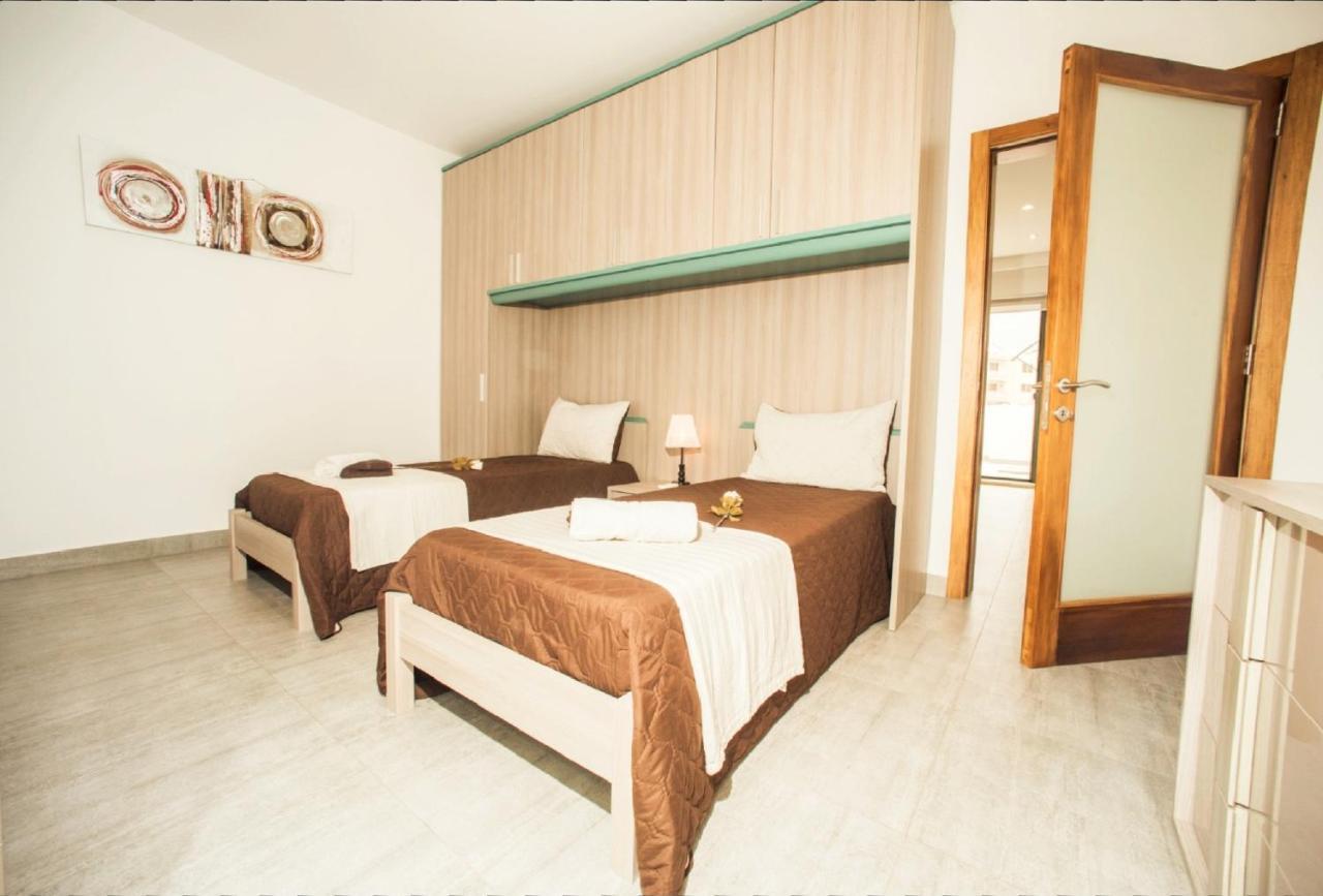 Stunning Penthouse Roof Terrace & Communal Swimming Pool San Pawl il-Baħar Eksteriør bilde